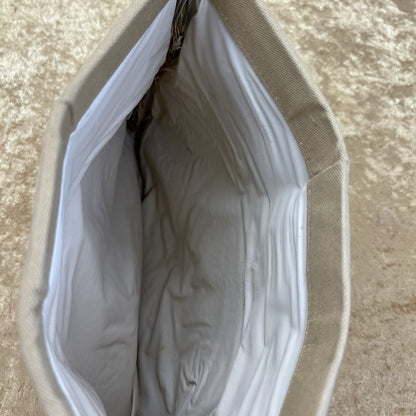 Vintage Toni Woven Clutch Hand Bag